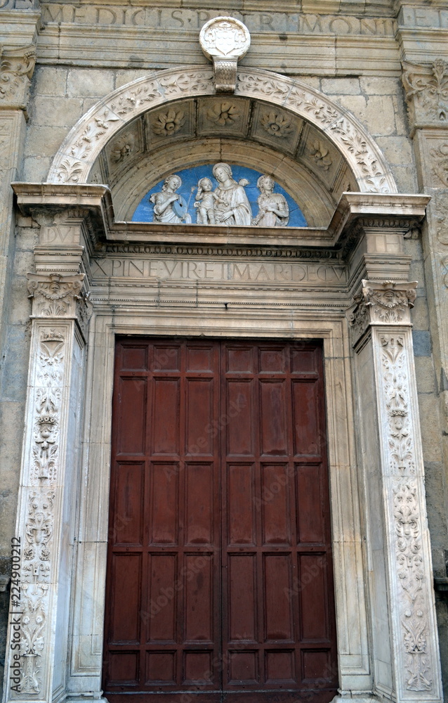 Basilica di S. Cristina in Bolsena Basilica di S. Cristina in Bolsena