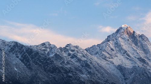 ネパールの山