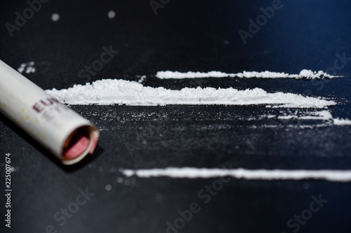 Kokain Drogen und Sucht, Geldschein