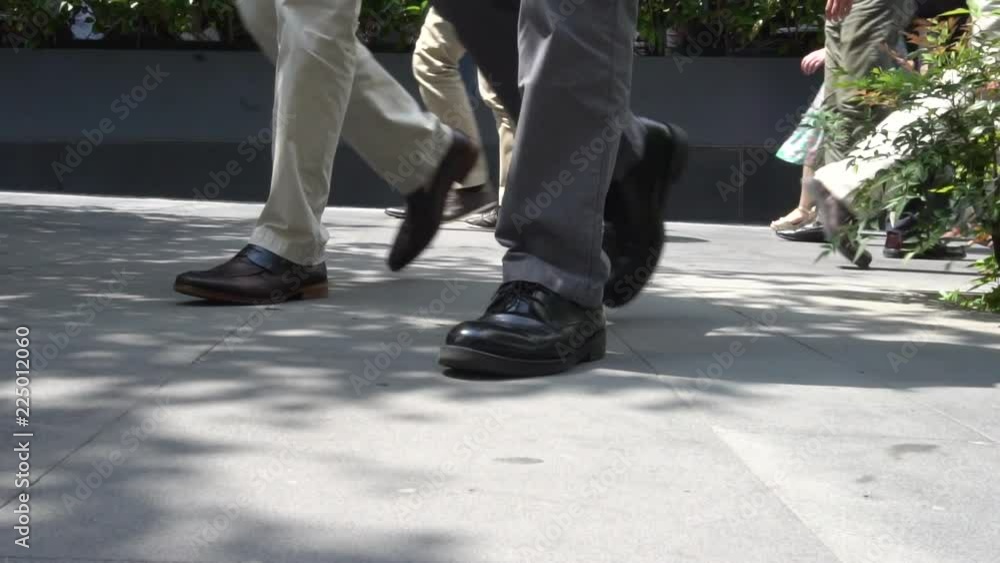 People walking out from office in a metropolitan city, slow motion HD X4 People walking out from office in a metropolitan city, slow motion HD X4
