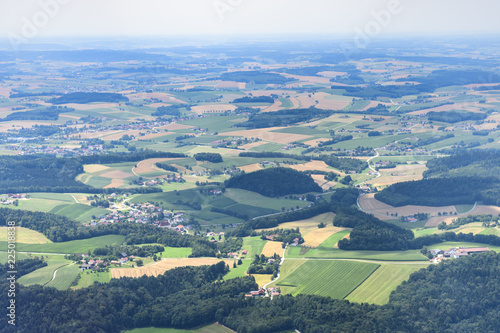 kleinteilige Kulturlandschaft in Niederbayern zwischen Straubing und Dingolfing