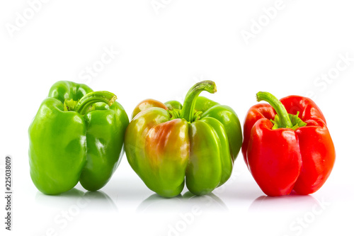 Peperoni verdi e rossi