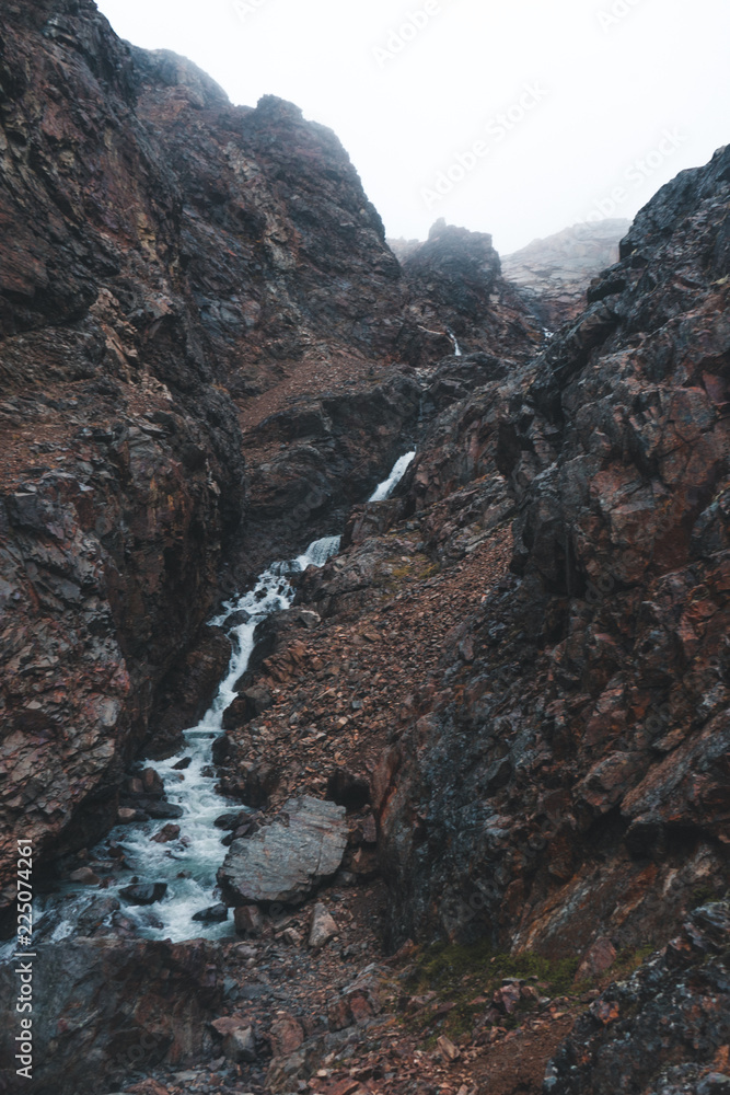 Obraz premium River in Mountainous canyon