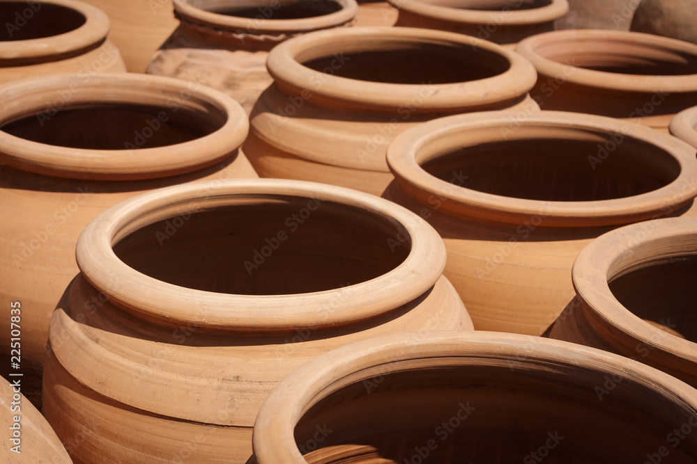  many clay pots, empty clay pot collection