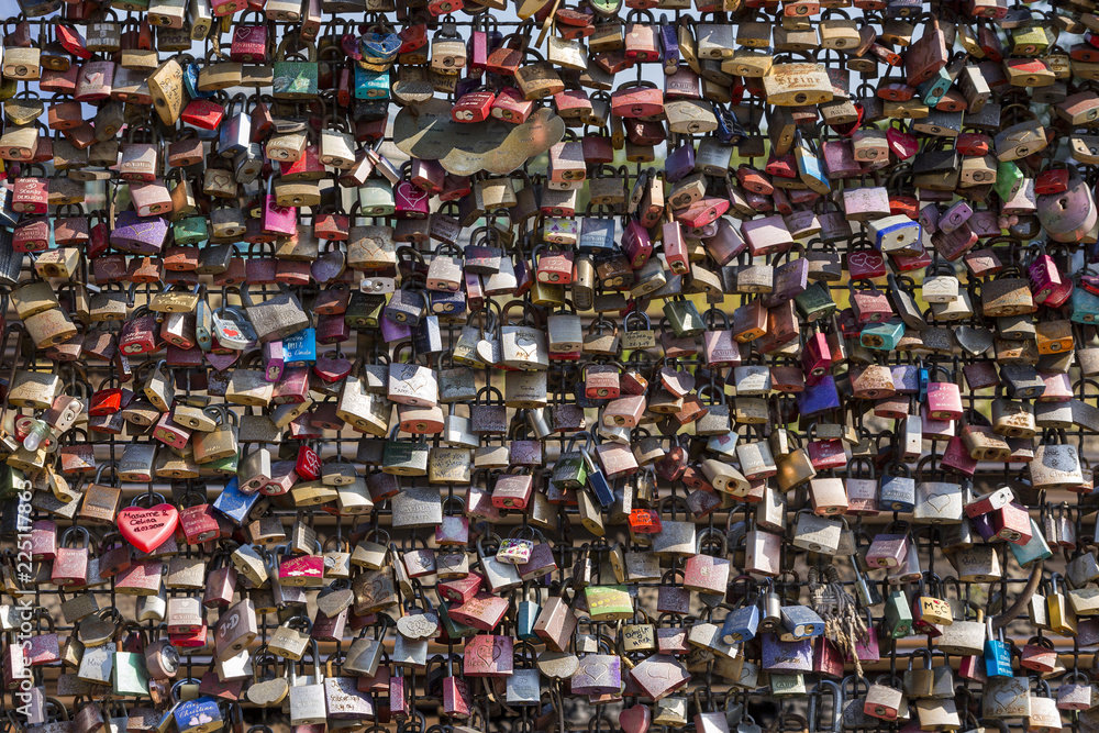 Love padlocks on the fence of the Hohenzollern Bridge in Cologne