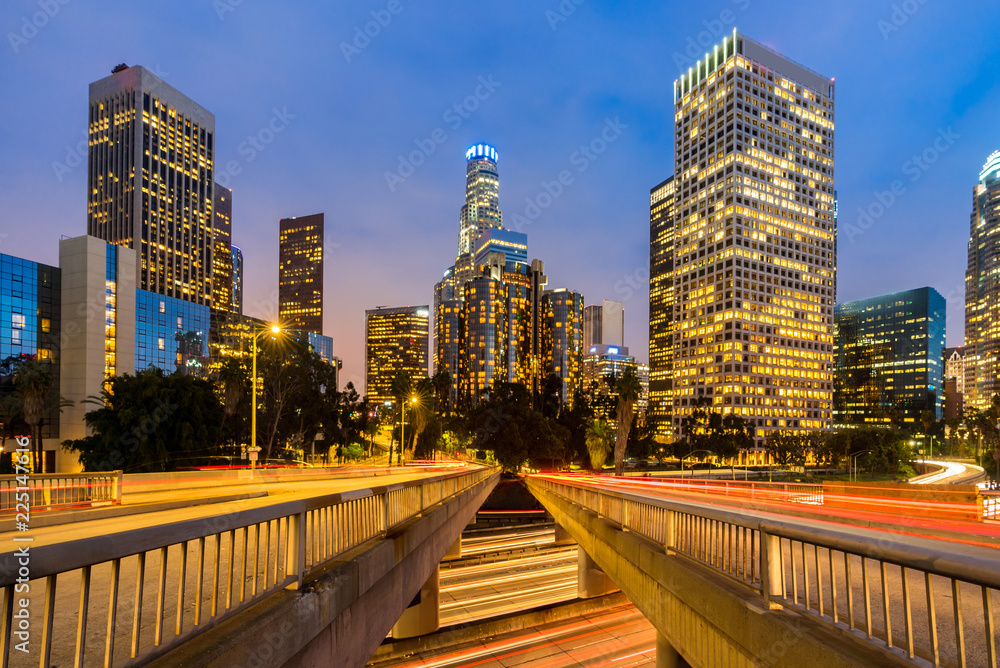 Fototapeta premium Los Angeles Downtown Sunset