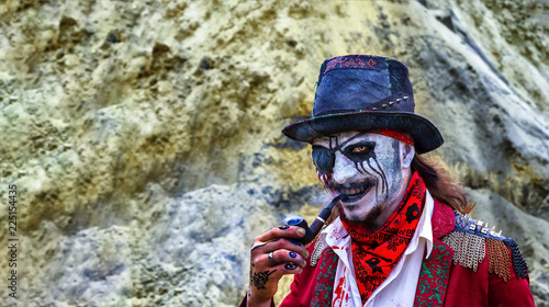 Εκτύπωση καμβά pirate rogue from the middle ages to smoke a pipe, copyspace
