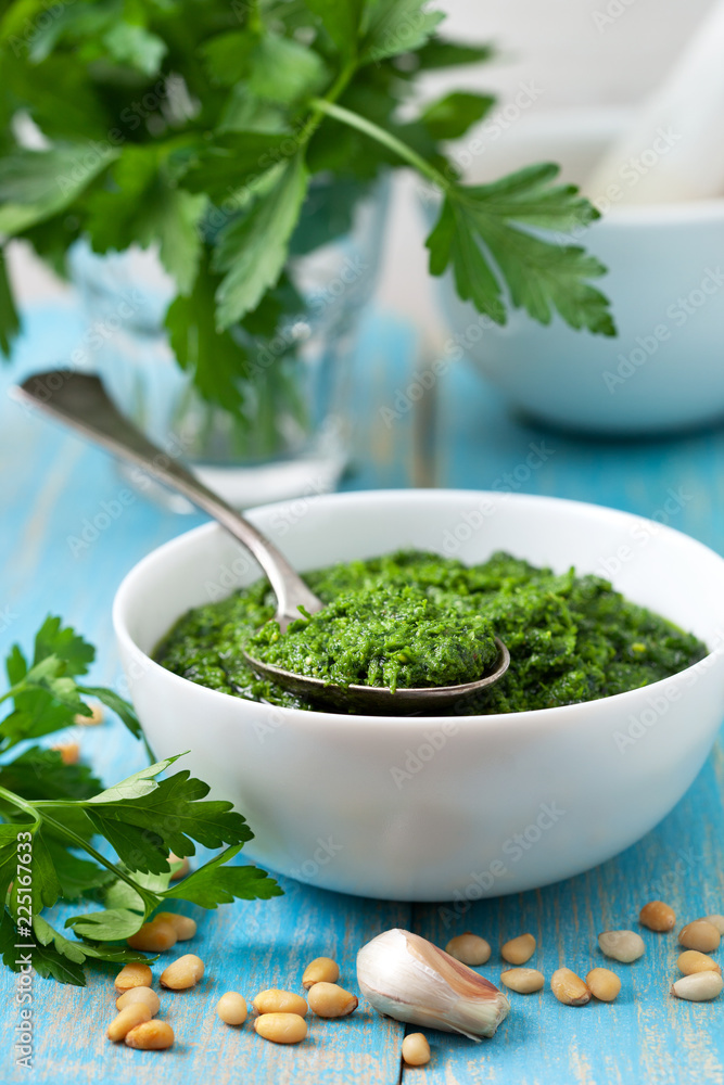 parsley pesto parsley pesto