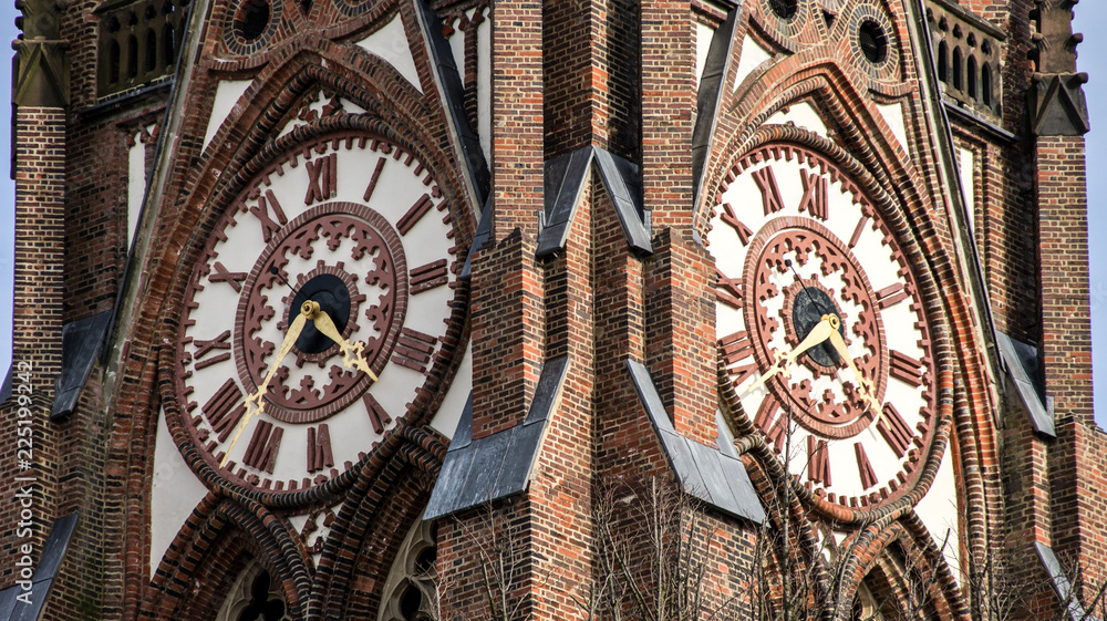 Obraz premium Kirchturmuhren