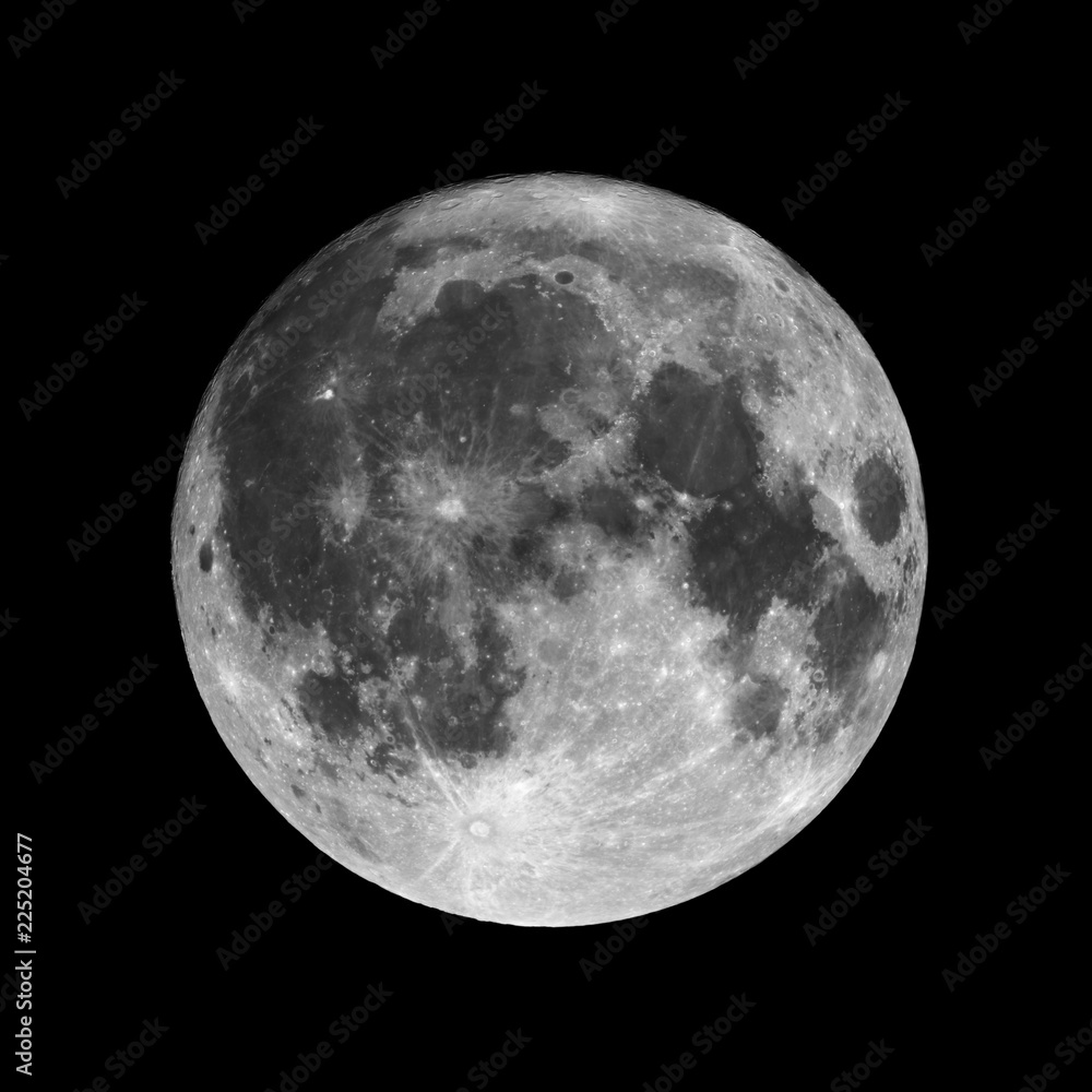 Obraz premium Księżyc w pełni odizolowywający na czarnym nocnego nieba tle. 99,7% Księżyca widoczne tuż przed fazą księżyca w pełni.