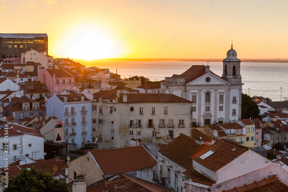 Sunrise in the European city of Lisbon, portugal