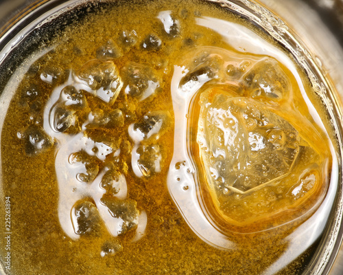 Cannabis Concentrate Diamonds and Sauce - Dogwalker Live Resin