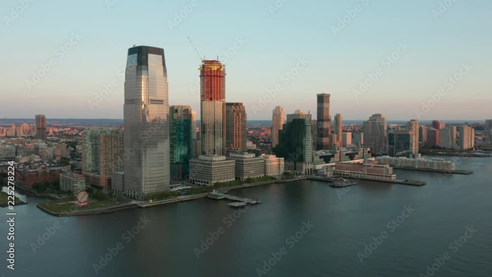 wider dawn flying counter clockwise around Jersey City wider dawn flying counter clockwise around Jersey City