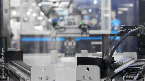 Automatic robot arm working in industrial environment