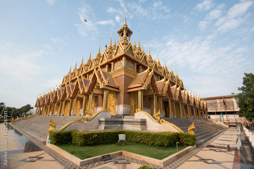 Fototapeta premium Wat Tha Sung Uthai Thani 