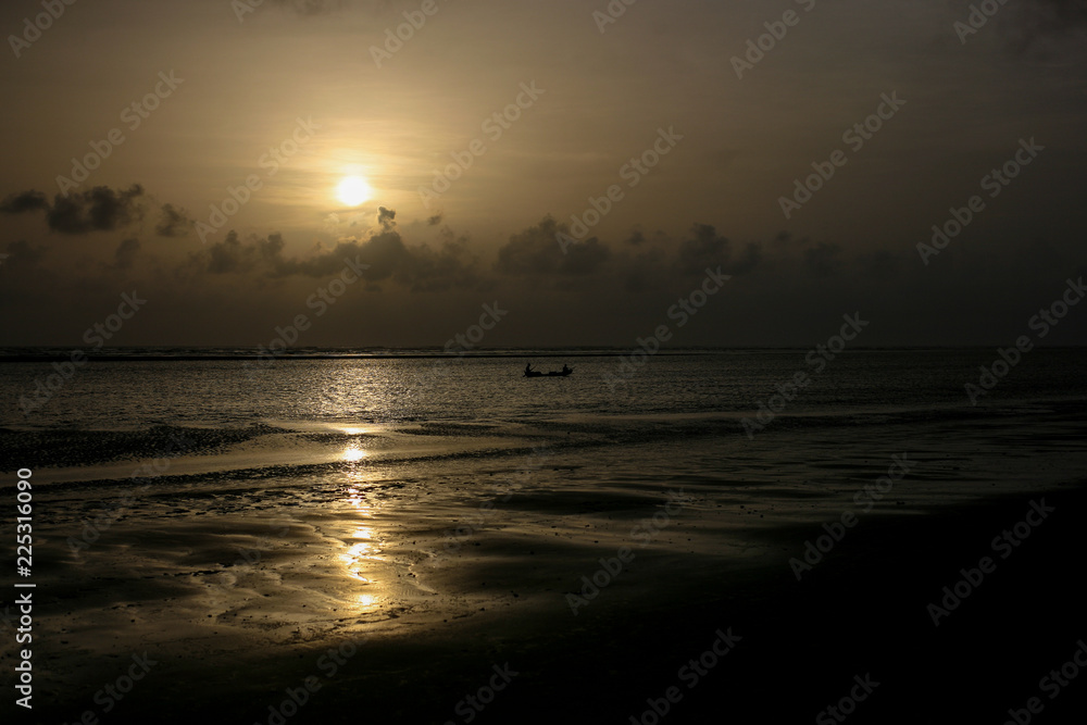 Naklejka premium sunset on the sea