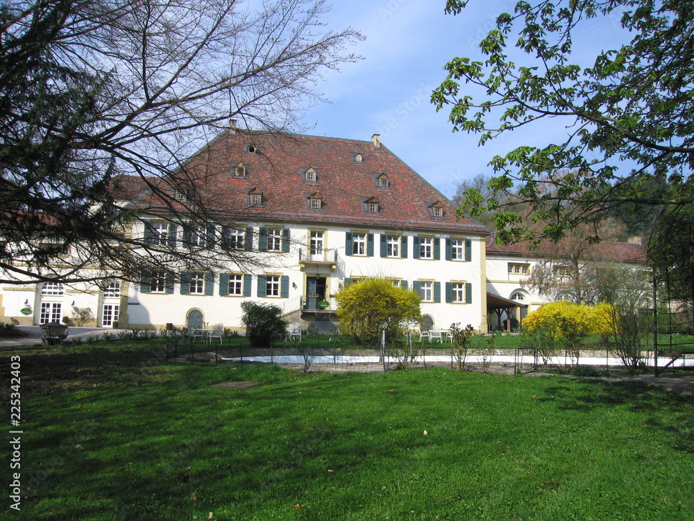 Schloss Heinsheim