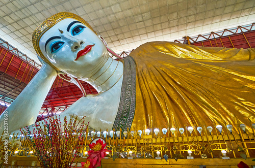 The great Buddha image in Chaukhtatgyi Temple, Yangon, Myanmar photo