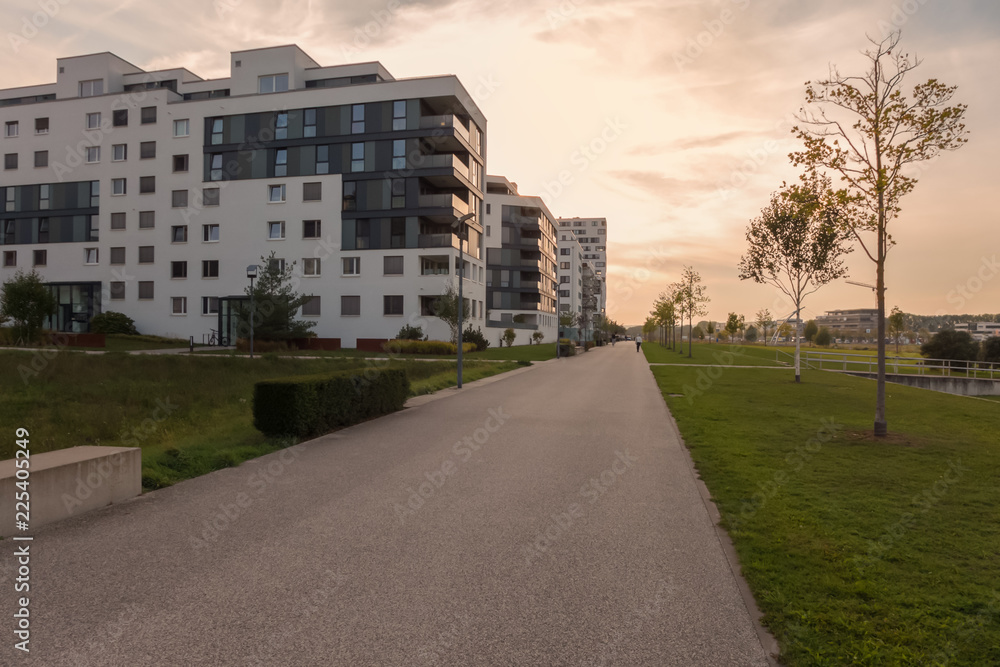 Fototapeta premium The walk in Flugfeld between park and apartment buildings area