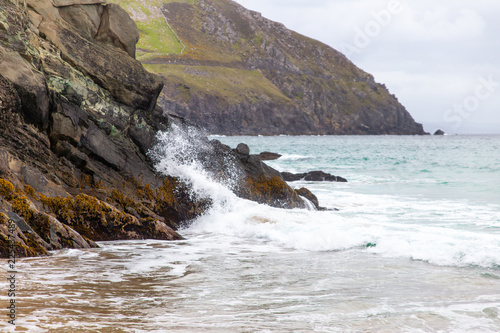 Coumeenoole Beach