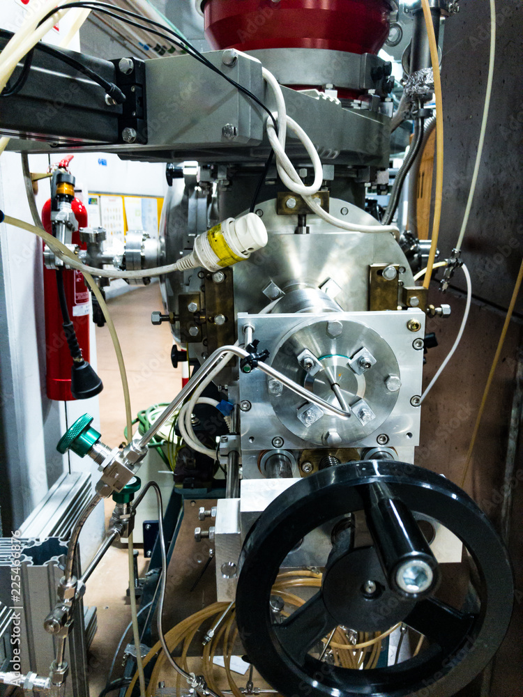 Obraz premium Scientific instruments for chemical physics, crystallography on synchrotron 