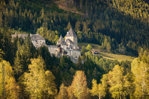 Schloß Moosham im Herbst, Südansicht photo