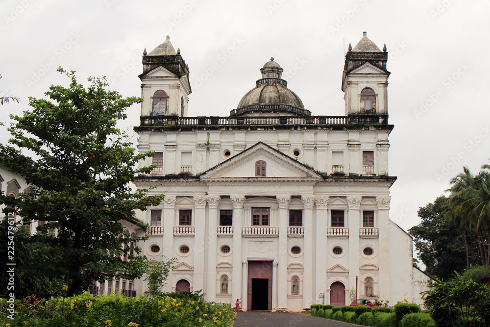 The church of Divine Providence ( Saint Cajetan) of Old Goa, mimicking the St. Peter's Basilica of Rome