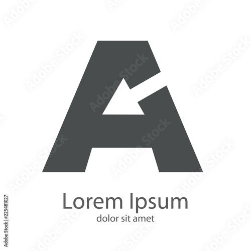 Letra A con flecha lateral espacio negativo gris