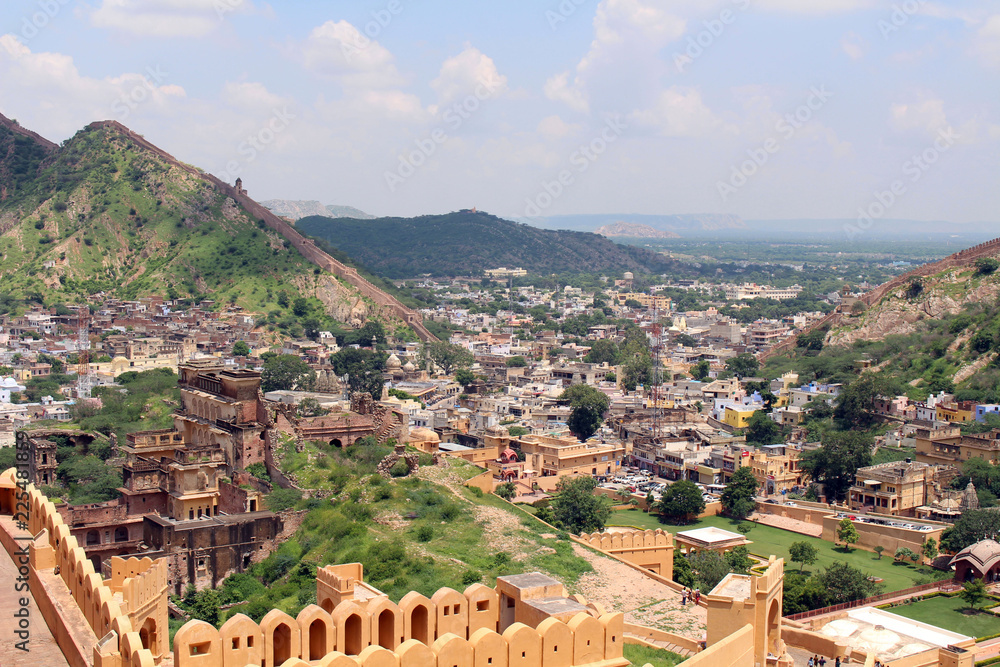 The Amber Fort overlooking the town of Amer.