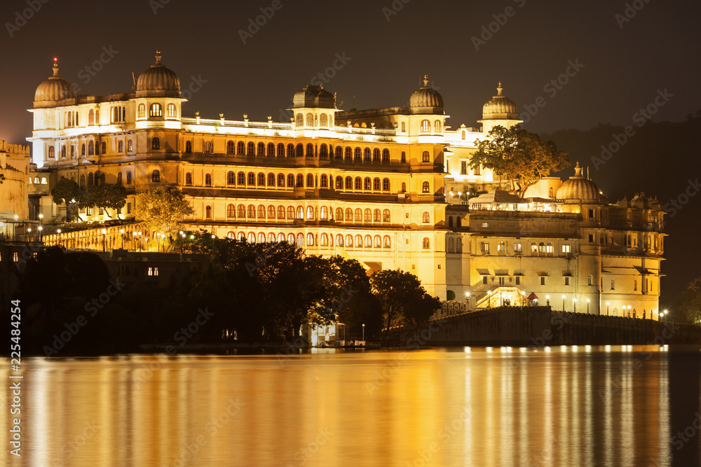 Obraz premium Udaipur City Palace