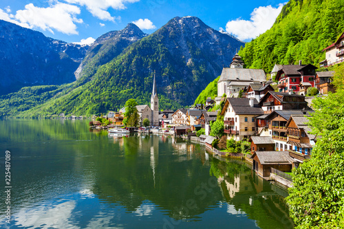 Vászonkép Hallstatt old town, Austria