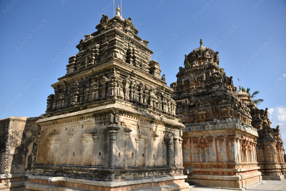 Ramalingeshwara group of temples, Avani, Karataka, India