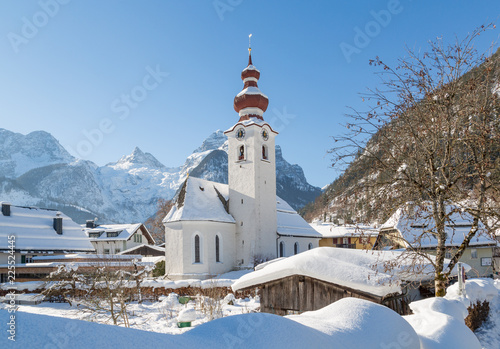 Obraz na płótnie Austrian village in the alps, Lofer, Austria w salonie