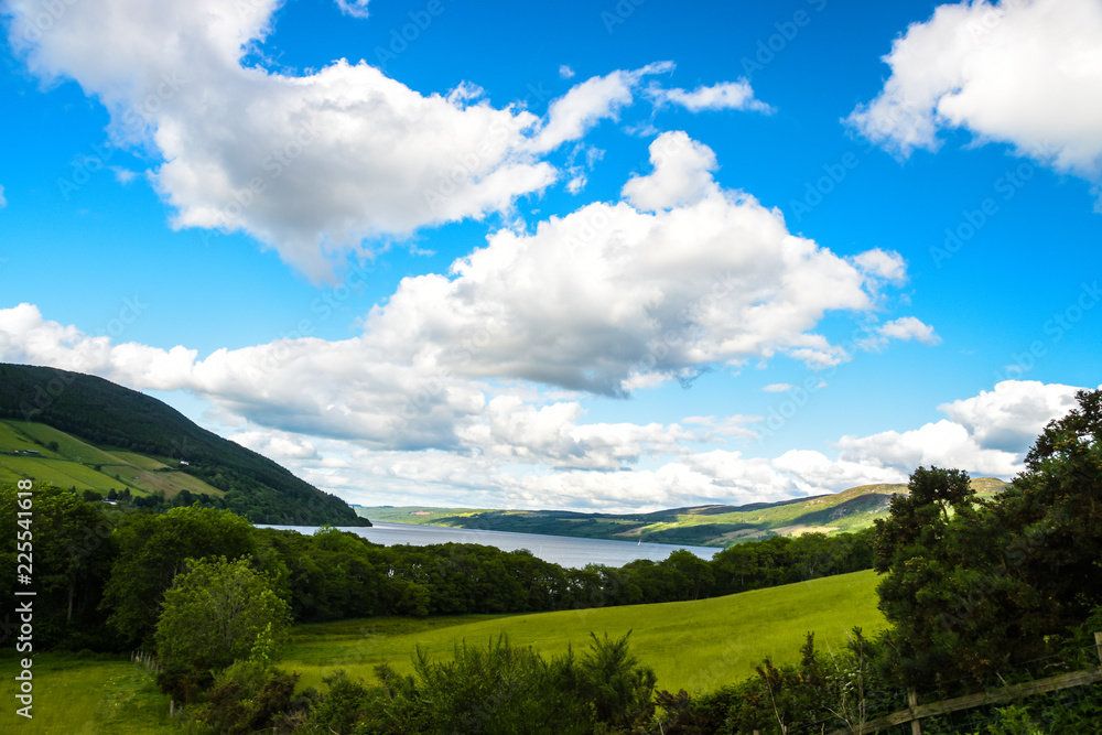 Obraz premium Loch Ness Himmel