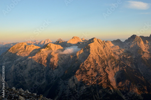 Scarlet Mountains in the early morning light   © Jure Korosec