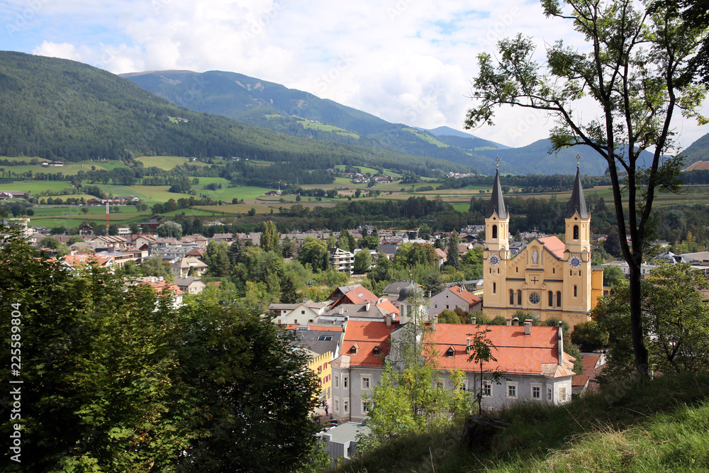 Pfarrkirche Maria Himmelfahrt - Blick vom Burgberg, Bruneck