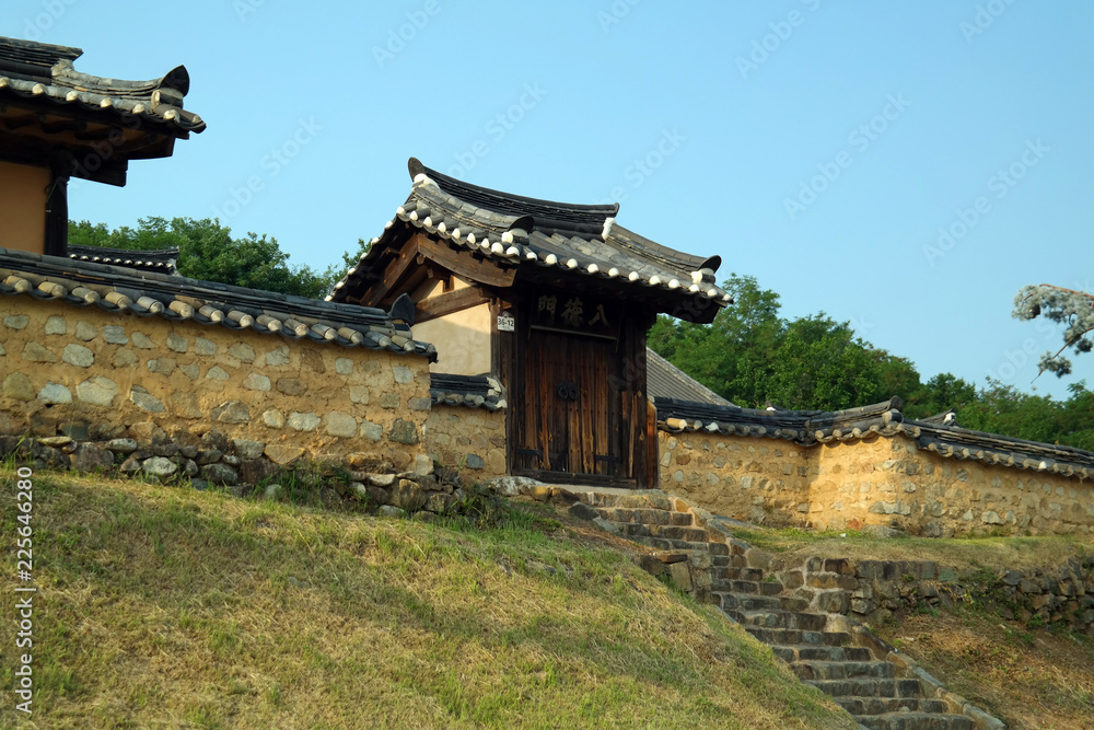 Sungjuhyanggyo Confucian School 