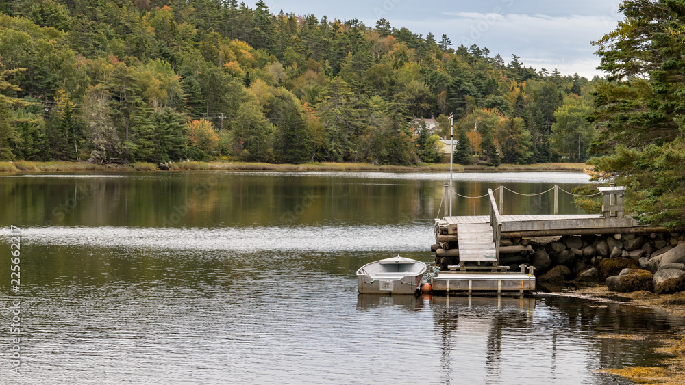 Obraz premium boat on the river