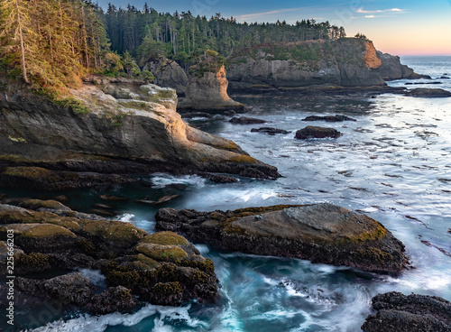 Cape Flattery is the northwesternmost point of the contiguous United States. It is in Clallam County, WA on the Olympic Peninsula, where the Strait of Juan de Fuca joins the Pacific oceam.(wiki)
