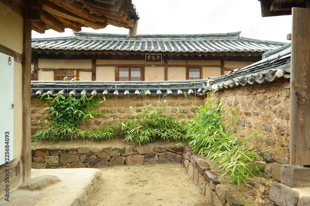Fototapeta premium Seoseokji historic garden