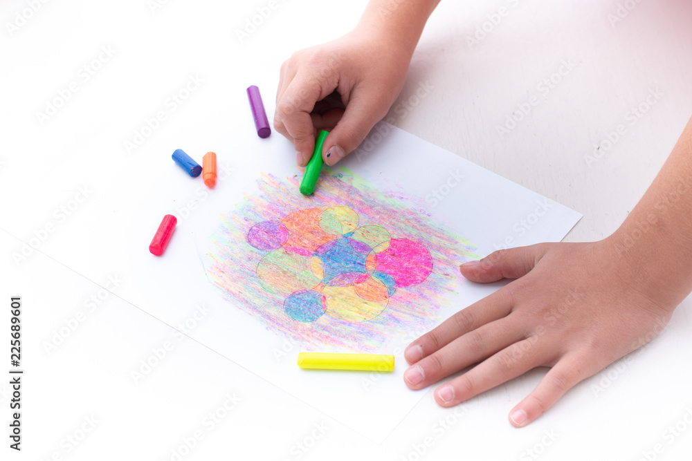 Kreative bunte Zeichnung mit Neonfarben Kreative bunte Zeichnung mit Neonfarben