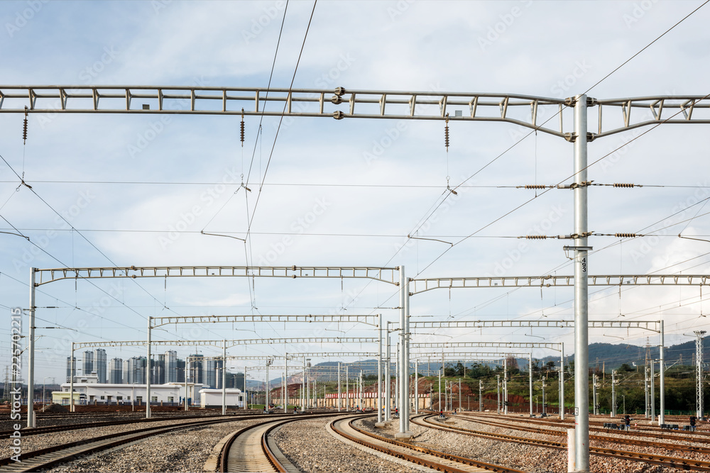 Railway workers maintain high-speed railway tracks at a high-speed railway station in kunming, southwest China's yunnan province, sept 28, 2018