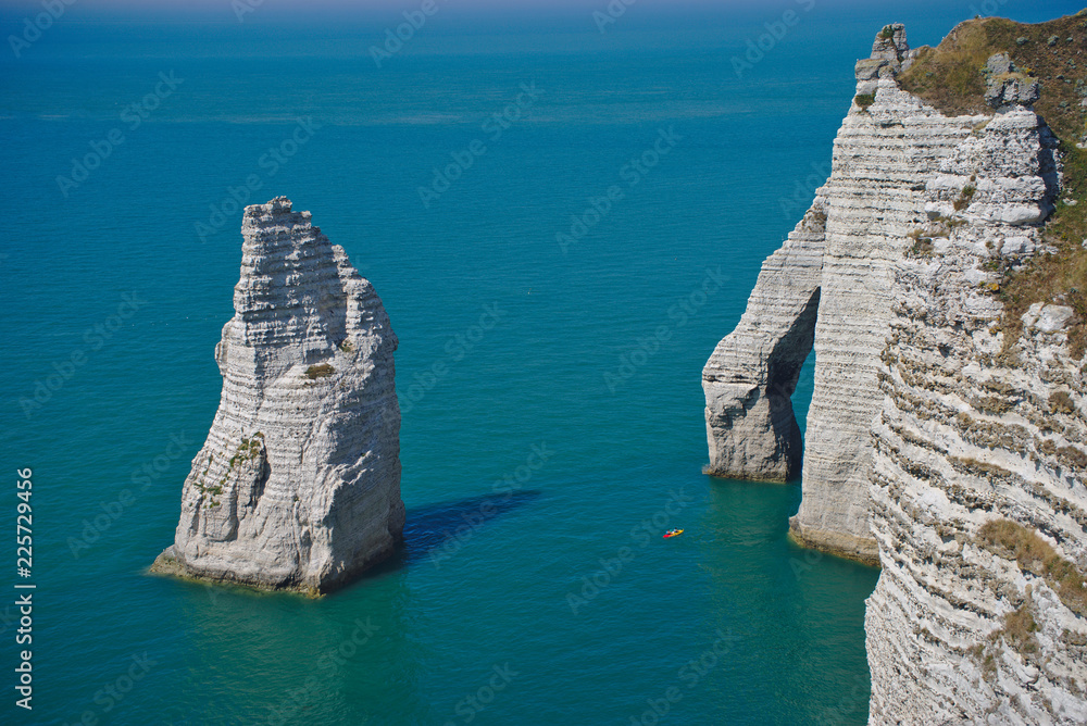 Vue des falaises d'Etretat en Normandie, France