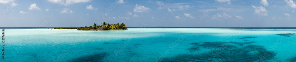 Fototapeta Malediwy - Panorama wyspy Hamza