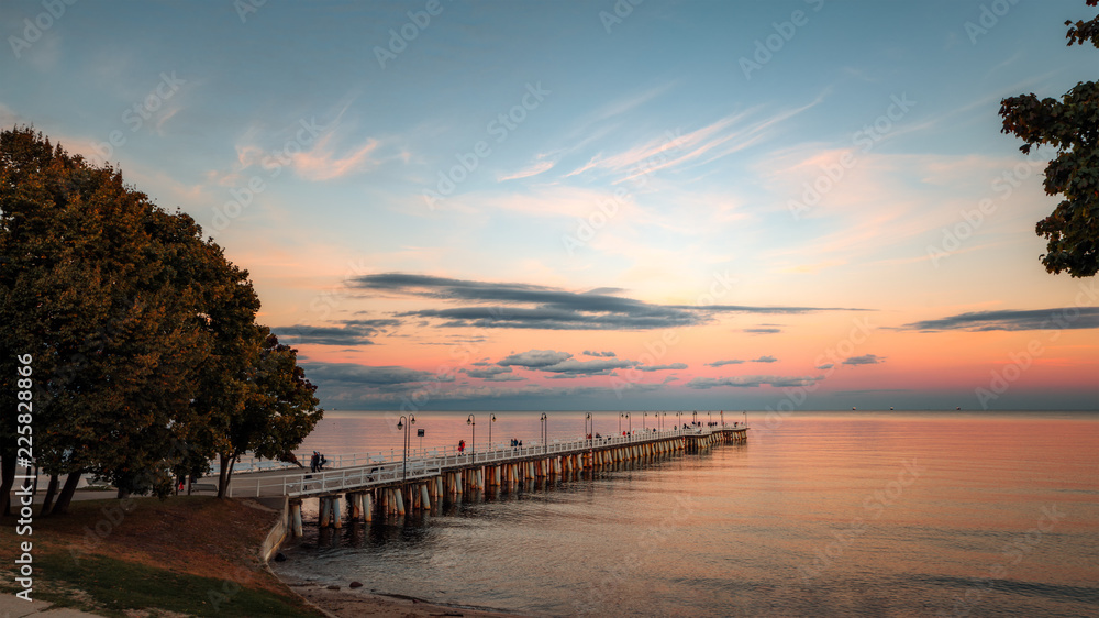 Fototapeta premium A view of the cliff in Gdynia Orłowo in the evening