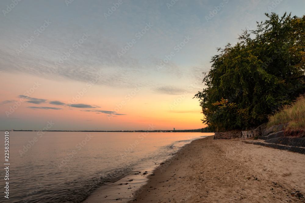 Fototapeta premium A view of the cliff in Gdynia Orłowo in the evening