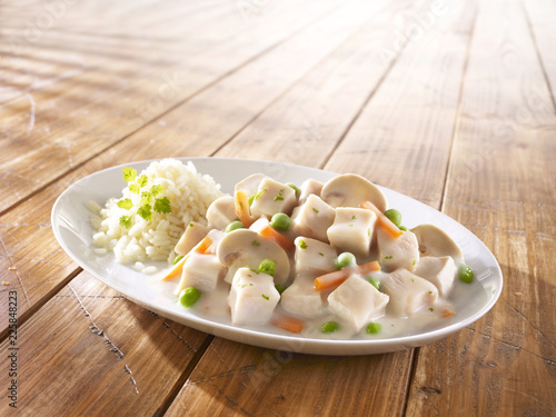 Hühnerfrikassee / Hühnerfrikassee mit Reis