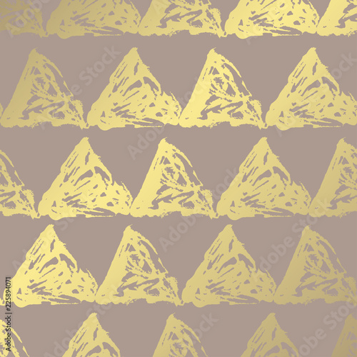 golden floral pattern