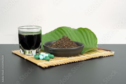 Mitragynina speciosa or Kratom photo