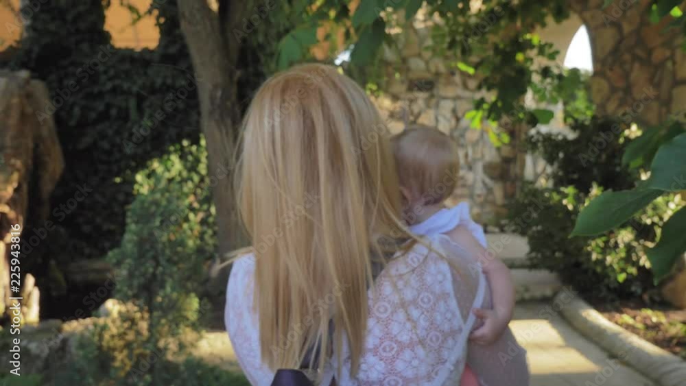 mother and daughter are born beautiful park mother and daughter are born beautiful park